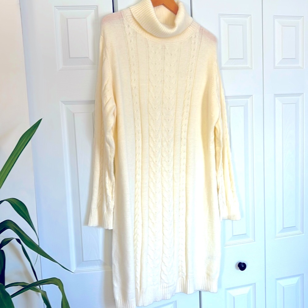 Serra Turtleneck Sweater Dress in Buttercream/Off White Size XL 16/18 Women NWOT